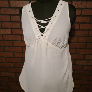 Free 2 Luv (Altar'd State)-Sleeveless Mixed Material Blouse lace and polyester